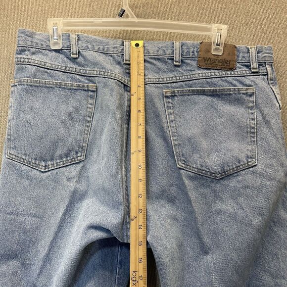 Wrangler Jeans Men's 42x30 Straight Leg - Picture 6 of 11